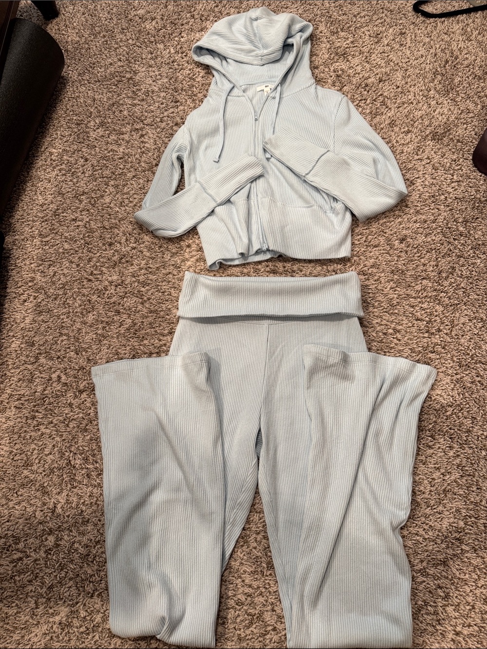 NWOT. bp Light Blue Ribbed Zip Hoodie. Buttery soft for travel.